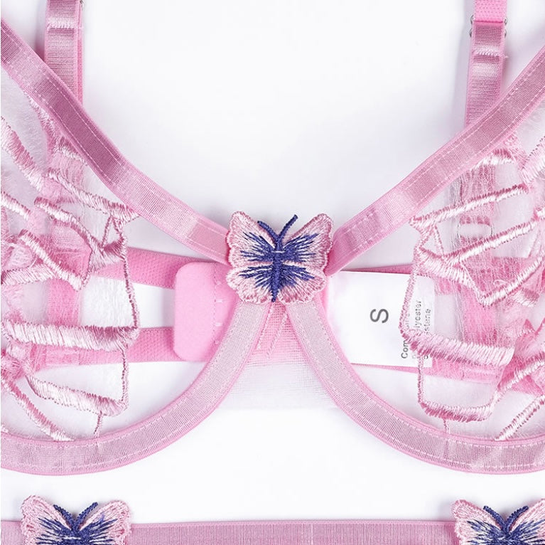 Come & Play Lingerie Set
