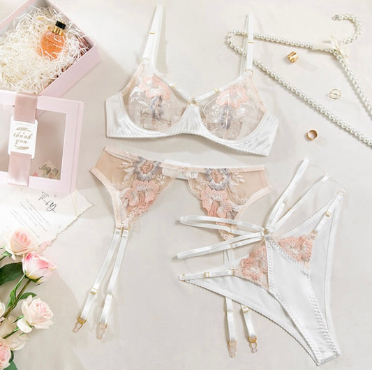 Ivory Petal Lingerie Set